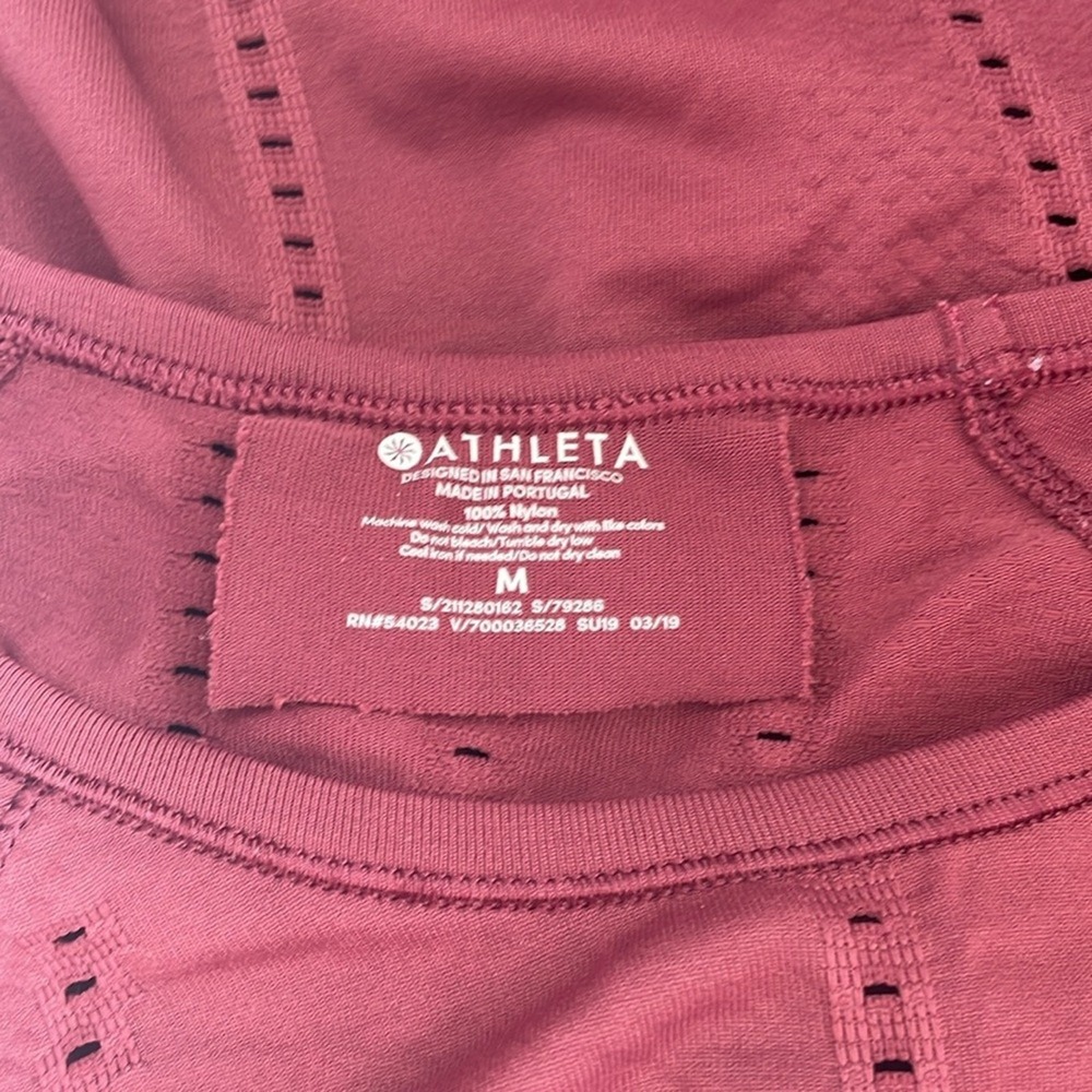 Athleta Foothill Seamless Long Sleeve Top, Dark Garnet, Medium, Unstinkable - Picture 6 of 7